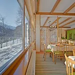 Gorski Kalatowki Hotel *