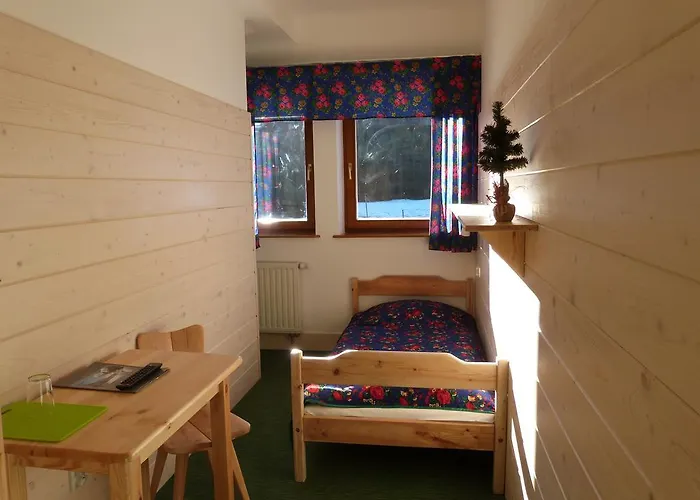 Gorski Kalatowki Отель *